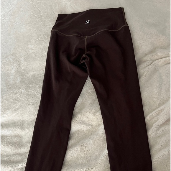Mennillo Leggings - Picture 2 of 3
